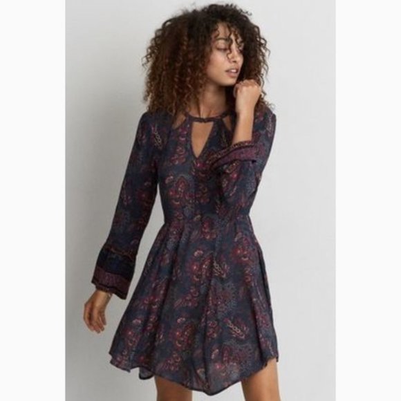American Eagle AE Cut Out Floral Boho Mini Dress - Picture 2 of 5